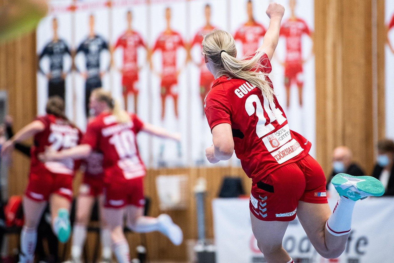Handball Positions Explained: Roles and Responsibilities